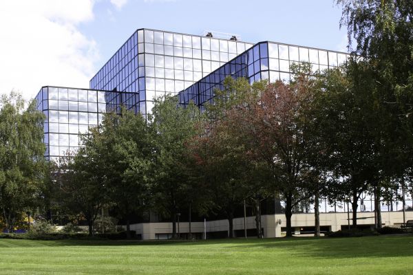 Commercial Lawn Service in Saint Peters